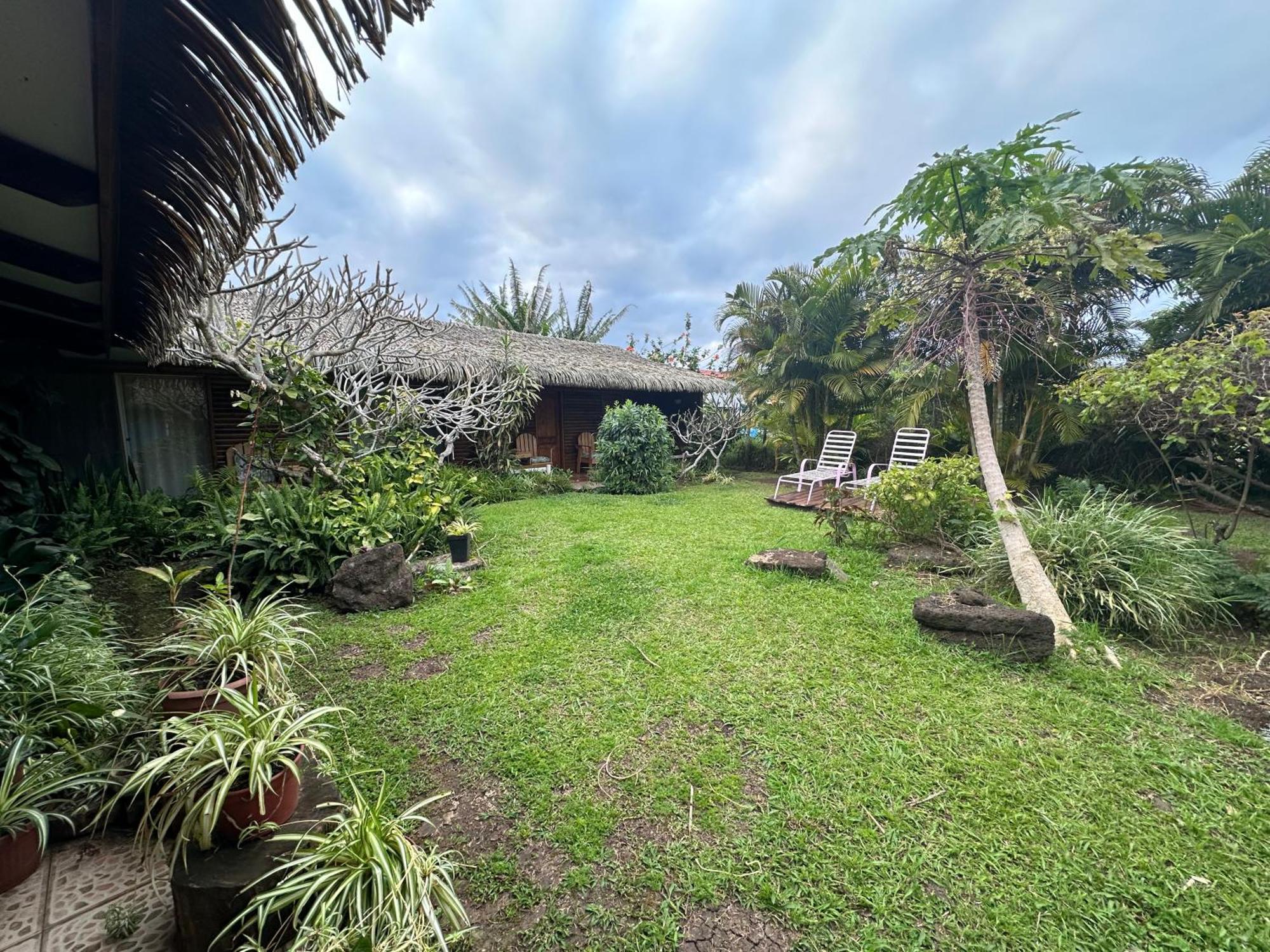 Hare Henua Bed & Breakfast Hanga Roa Exterior photo