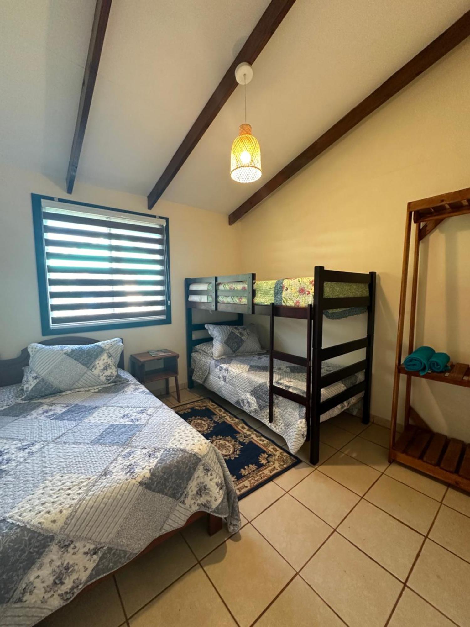 Hare Henua Bed & Breakfast Hanga Roa Exterior photo