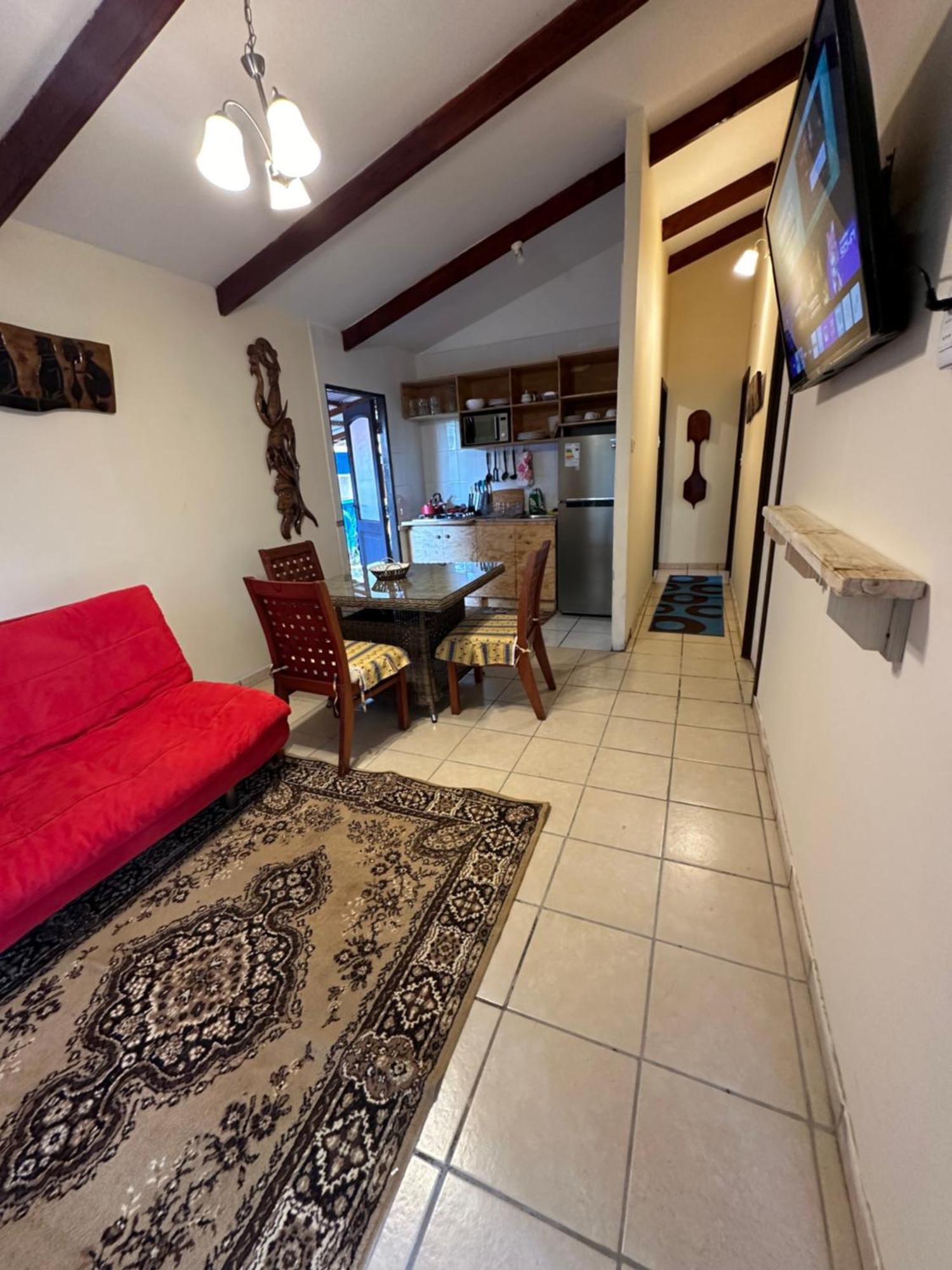 Hare Henua Bed & Breakfast Hanga Roa Exterior photo