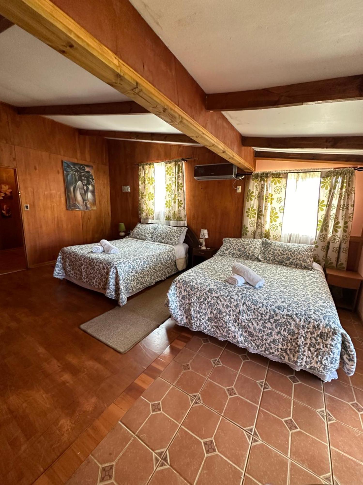Hare Henua Bed & Breakfast Hanga Roa Exterior photo
